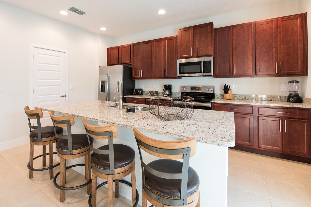 Alluring Home By Rentyl With Private Pool Near Disney - 310P Orlando Exterior photo